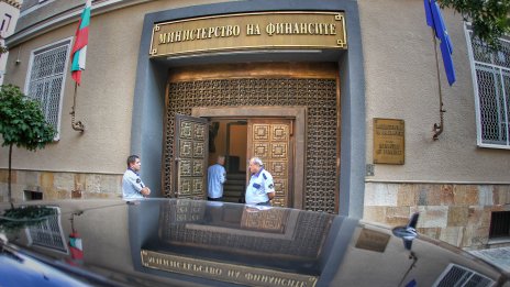 Срещата на Тристранката е отменена, кабинетът ще придвижи своя вариант за бюджет