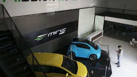 Международни автоконцерни се борят за дял на електромобилния пазар в Тайланд