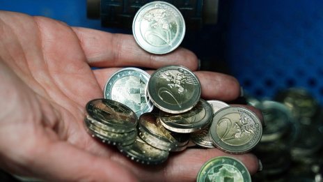В еврозоната циркулират над 150 млрд. монети и всяка е законно платежно средство