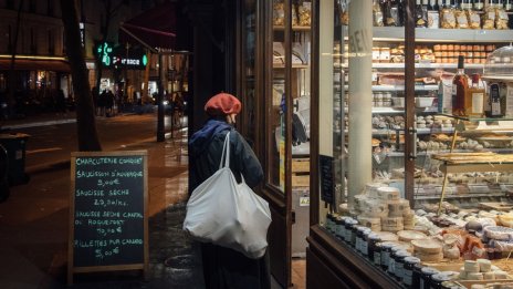 Потребителските настроения в еврозоната растат до най-високото си ниво от февруари