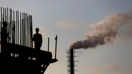 Доналд Тръмп дава рамо на електроцентралите на въглища 