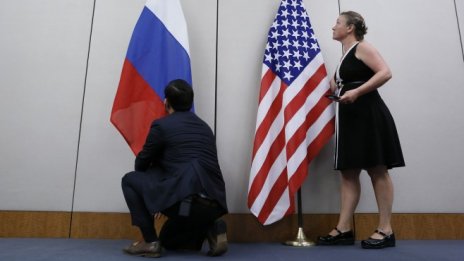 Отношенията между САЩ и Русия - "изключително параноични"