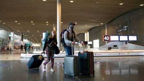 Туроператорите получиха последния транш субсидии за разплащане