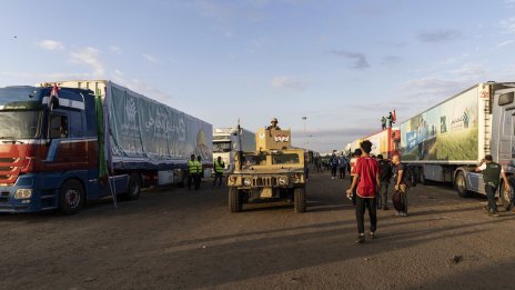 Израел позволи доставки на хуманитарна помощ в Газа