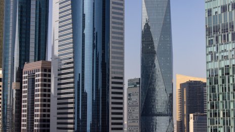 Офис пазарът в Дубай процъфтява, докато наемателите бягат от други големи градове