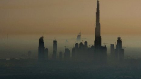 Абу Даби ще спасява местните компании за имоти?