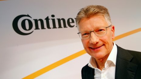 Continental закрива заводи, съкращава до 20 000 работни места 