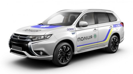 Полицията в Украйна купи 651 нови хибрида