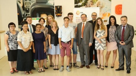 Новите уши на хората със слухови проблеми