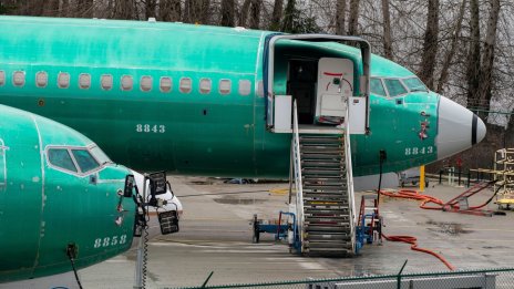 Американски регулатор забрани на Boeing да разширява производството на 737 MAX