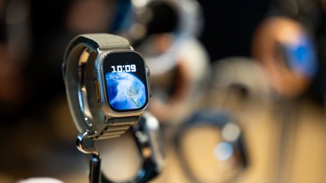 Apple изоставя плановете да проектира дисплеи за часовници, съкращава служители