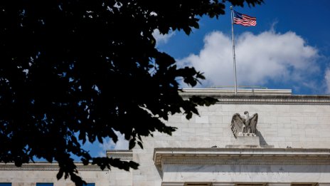 Федeралният резерв очаквано не се осмели да понижи лихвите