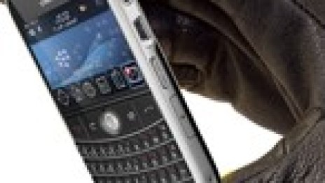 Смартфоните изкушават крадците на лични данни