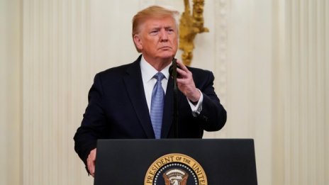 Протекционизмът на Тръмп забавя растежа до нивото от времето на Обама