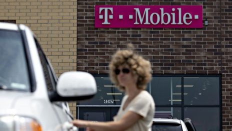 T-Mobile US предвижда още по-големи разходи за сливането със Sprint
