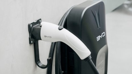 BYD представи батерийна система, която се зарежда за пет минути