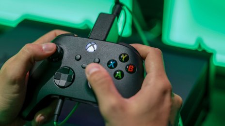 Microsoft обновява портфолиото си от конзоли Xbox