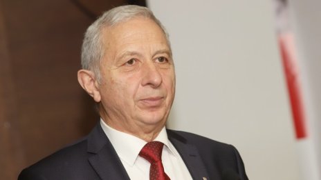 Огнян Герджиков: България има нужда от около година без парламент