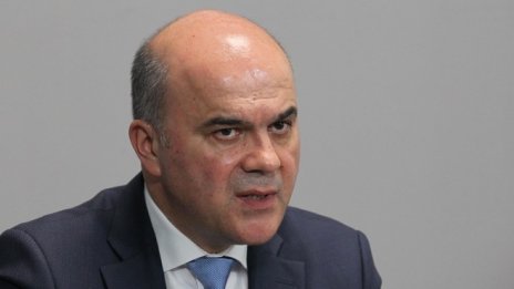 Б. Петков: Таванът на пенсиите остава, но се повишава за всички от 1 юли
