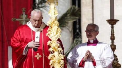 Папа Франциск призова за великденско примирие в Украйна