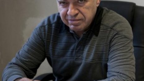 Михаил Константинов подаде оставка от "Информационно обслужване"*