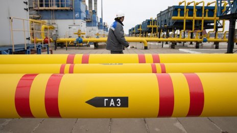 Съседи на Германия се оплакват от такса за газа - кара ги да купуват от "Газпром"