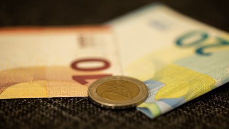 Парламентът прие Закона за въвеждане на еврото на първо четене