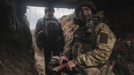 Русия призна за 63 убити войници в Макеевка, Киев говори за 400 загинали