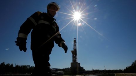 Почти всички руски петролни компании са готови да удължат сделката с ОПЕК