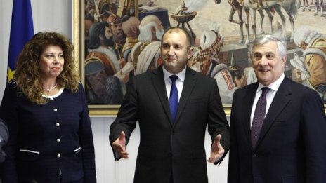 Радев пред Таяни: Европредседателство ще увеличи доверието в българските институции