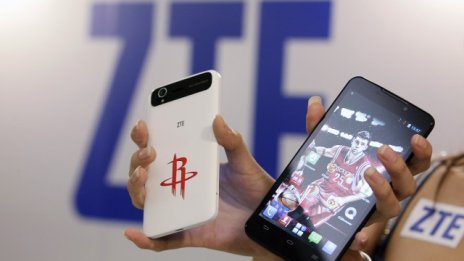 САЩ удължиха отсрочката на ZTE за износ на технологии