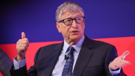 Бил Гейтс: Икономическите мечки имат силен аргумент за забавянето