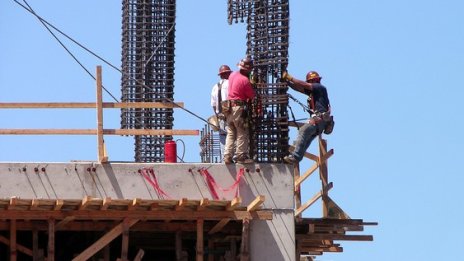 Строителната продукция в България вероятно достига дъното