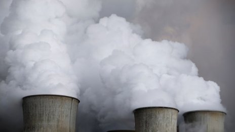 Европа може да не успее да изпълни целите си за редукция на CO2 г. до 2030 г.