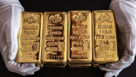 Goldman Sachs повиши прогнозата си за цената на златото до края на годината