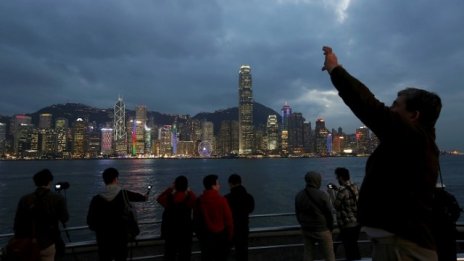 Икономиката на Хонконг неочаквано се свива през първото тримесечие