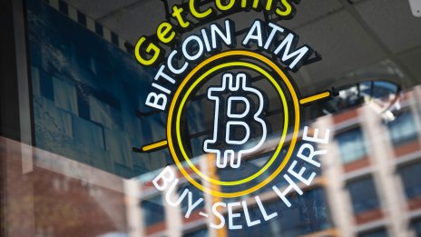 Биткойнът отново е на зелено след ескалацията в Близкия изток