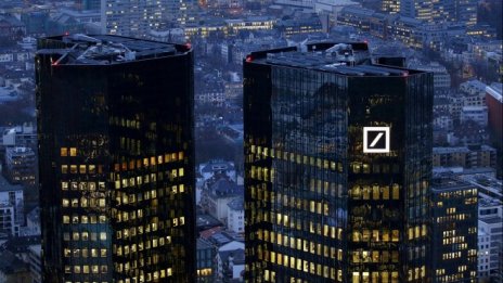 Еврейски организации подадоха иск за 3 млрд. долара срещу Deutsche Bank 