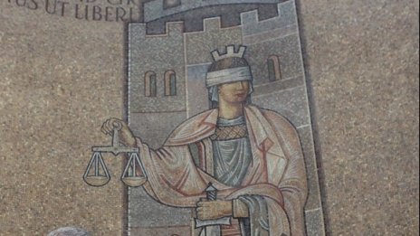 Прокуратурата обвини зам.-министър на външните работи в престъпление по служба