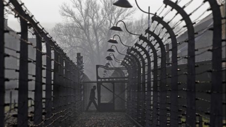Трябва ли Германия да плати на Полша за миналото