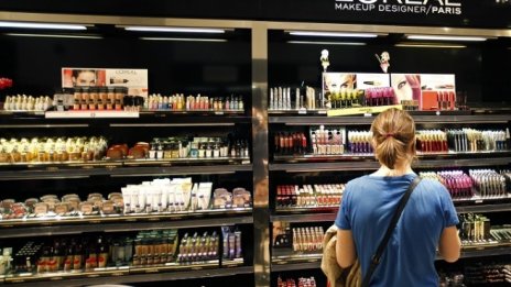 Вносът на парфюми в Русия нарасна с една трета през първото полугодие