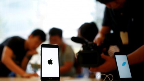 Apple готви 10,5-инчов iPad за следващата година?