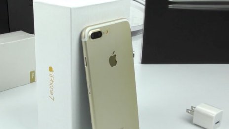 Появи се първото китайско копие на iPhone 7