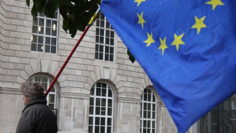 Спешното пренаписване на фискалните правила на ЕС ще зависи от доверието