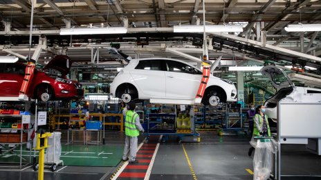 Рискът от рецесия в еврозоната продължава да расте