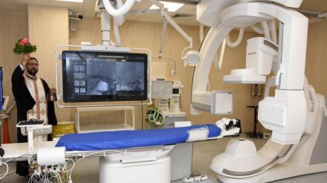 България вече има последен модел апарат за лечение на мозъчни заболявания