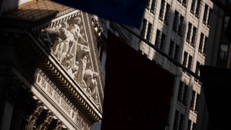 Wall Street успя да се пребори за нова порция ръстове в четвъртък