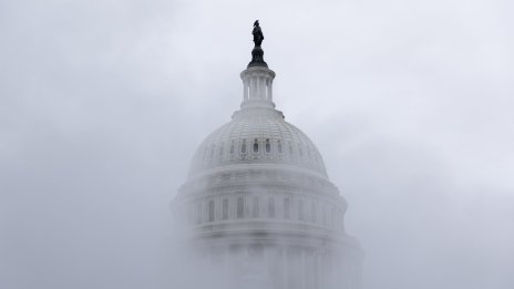 Започва ли да се пропуква американската икономика?