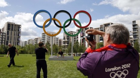 Структурна промяна под натиск в Източен Лондон  