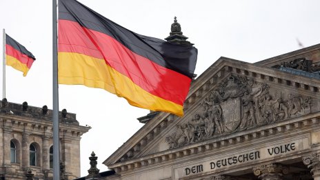 В Германия се готвят за нова "черно-червена" широка коалиция